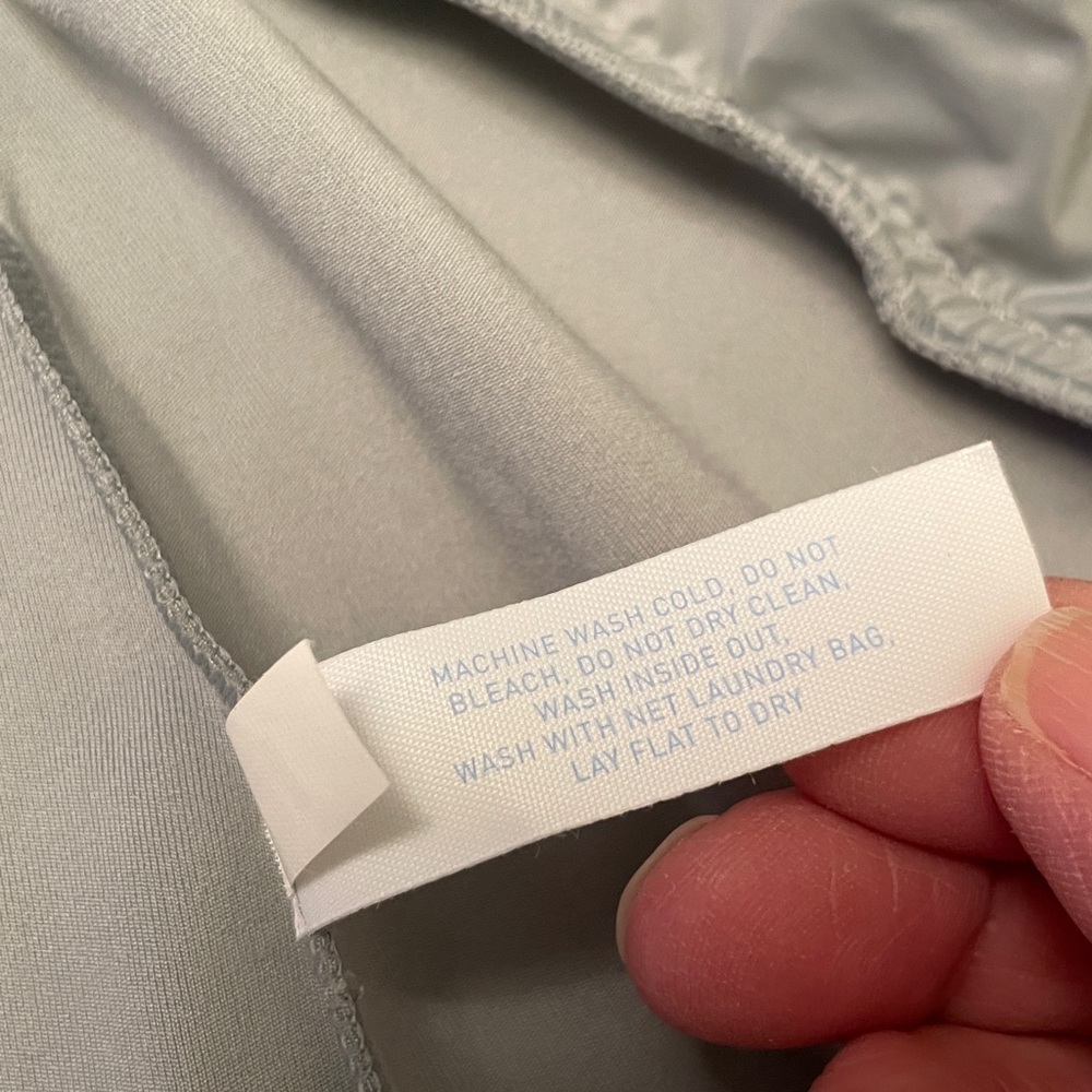 Like New Southern Tide JOSETTE Full Zip Jacket Light Gray Pockets Medium - Picture 11 of 14